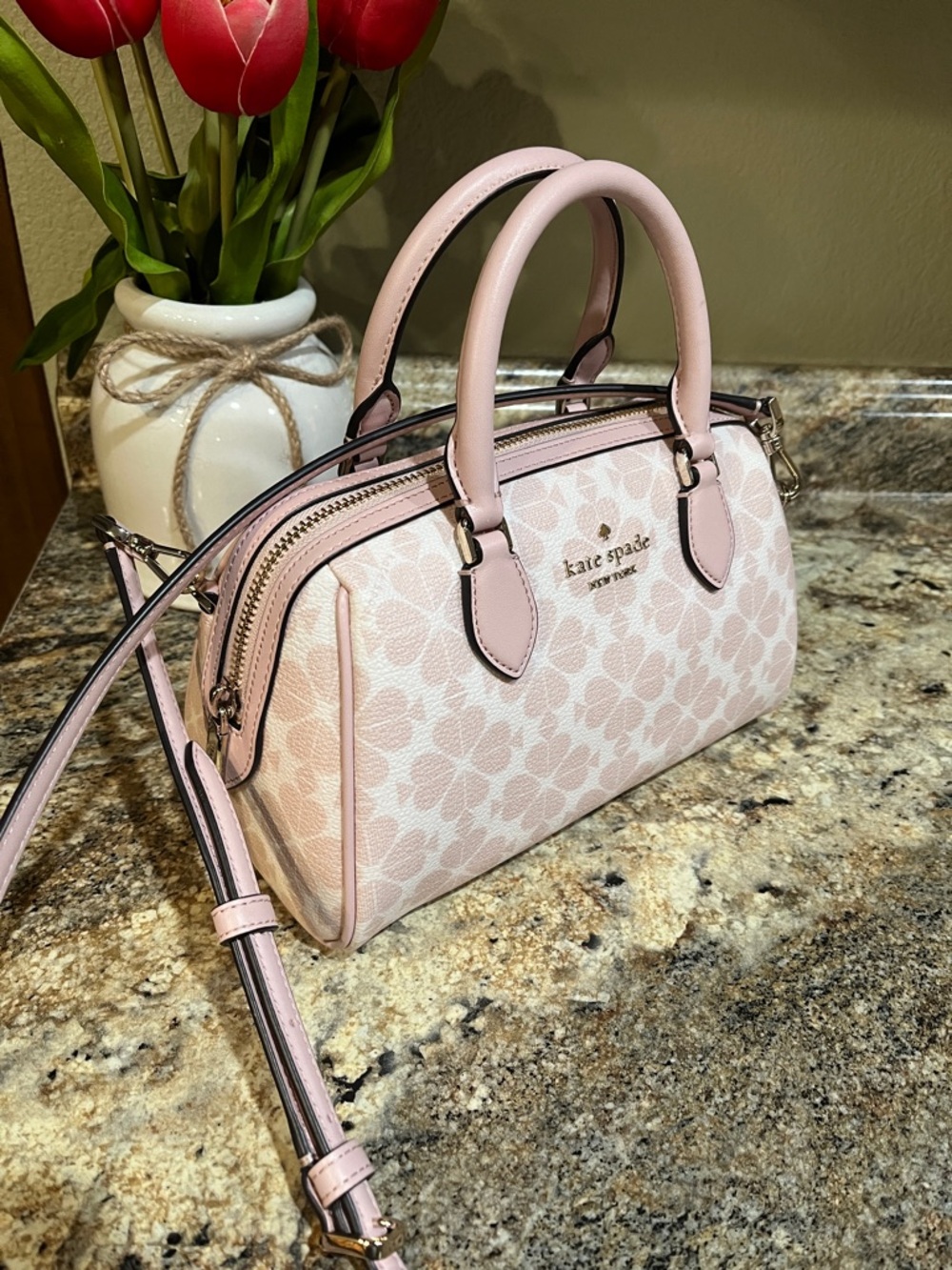 Kate Spade NWOT Spade Flower Small Dolly Duffle In Rose Smoke Multi - Picture 3 of 10